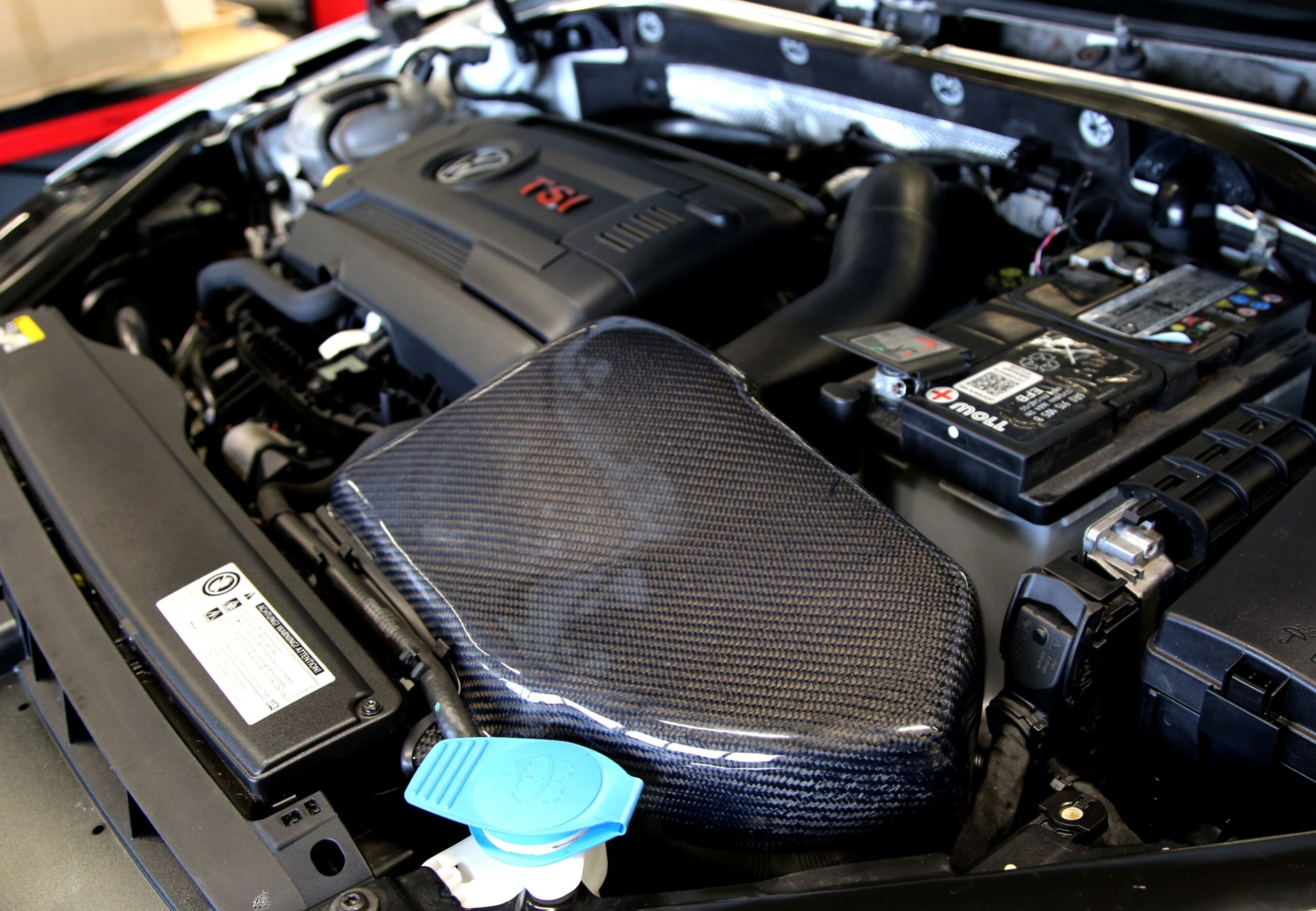 Carbon Air Intake passend für Audi A3 (8V)/ Seat Leon (5F)/ Skoda Octavia (5E)/ VW Golf VII (AU)