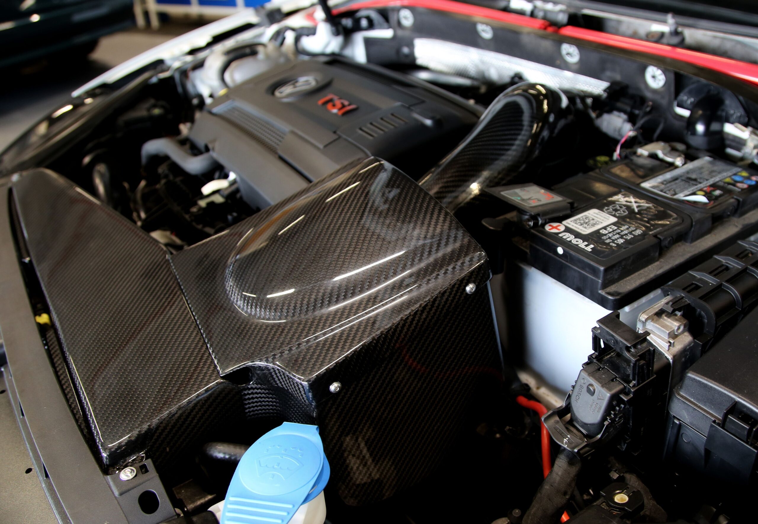 Carbon Air Intake/ Air-Box passend für Audi/Seat/Skoda/VW Plattform Golf VII 1.8T+2.0T Modelle