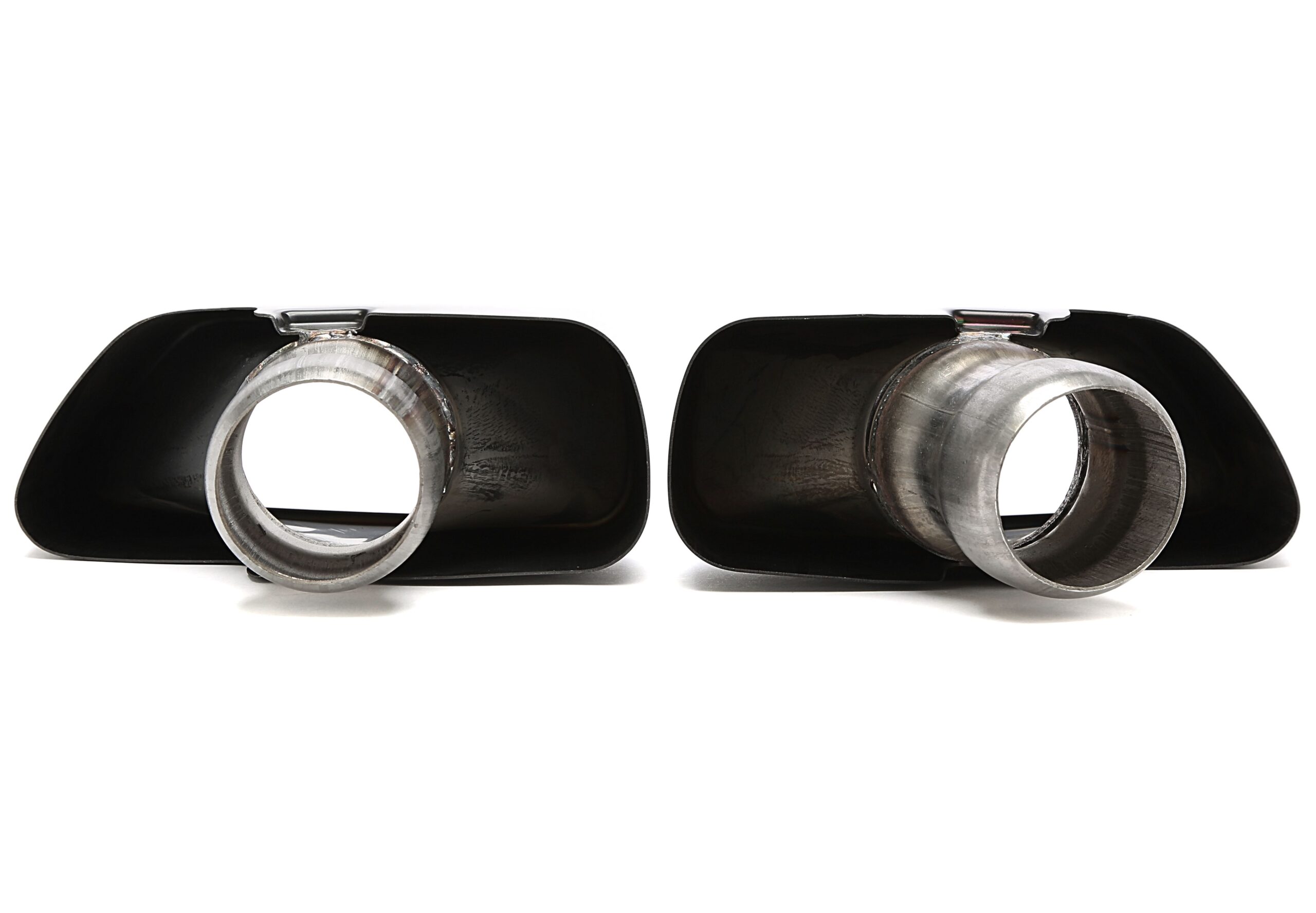 Endrohrblende zum anschweissen in schwarz/glänzend passend für BMW 5er Serie 520i- 540i (G30, G31)
