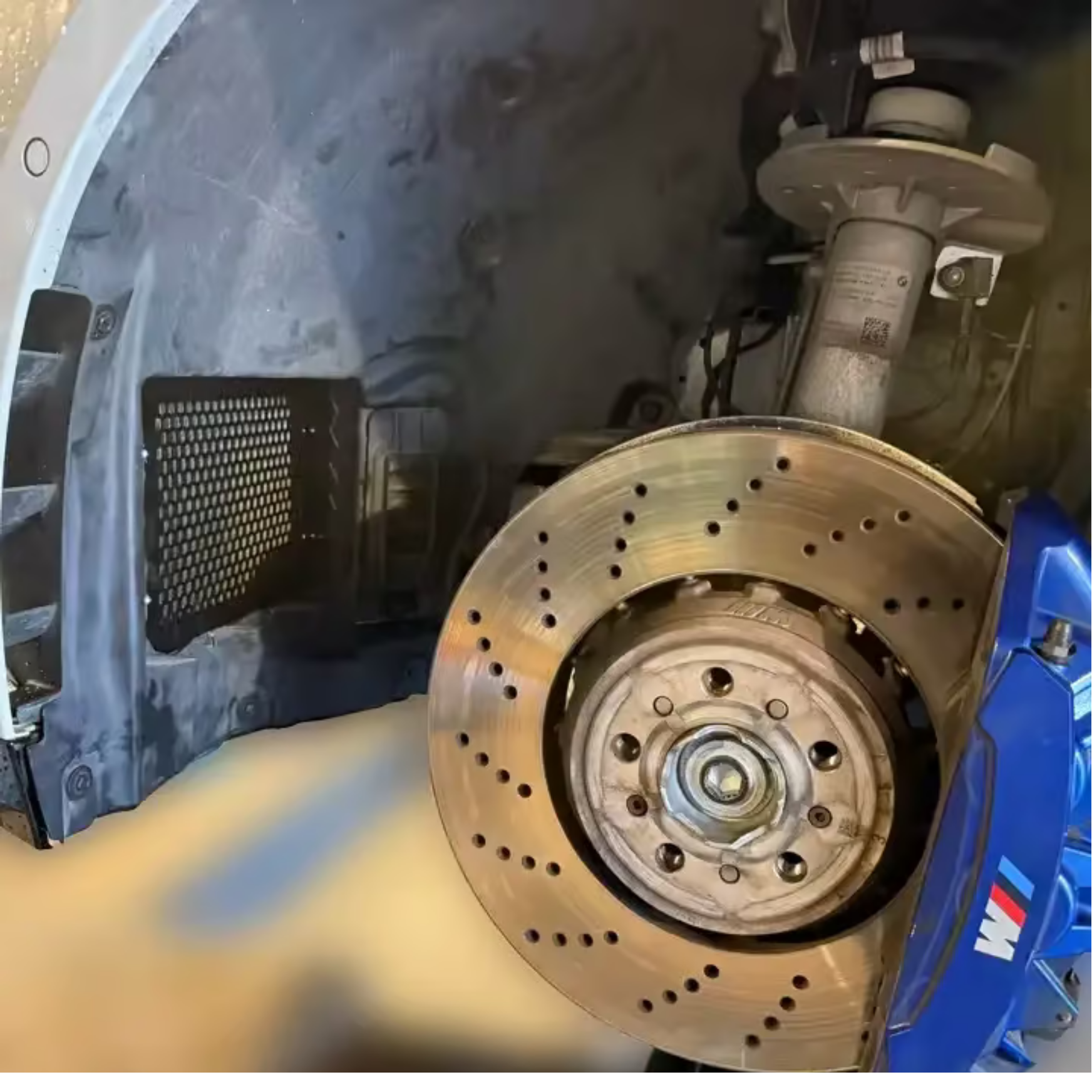 Radhausschalen Race Gitter passend für BMW M2 M3 M4 (G80 G81 G82 G87) S58 – FK Motorsport & Technik