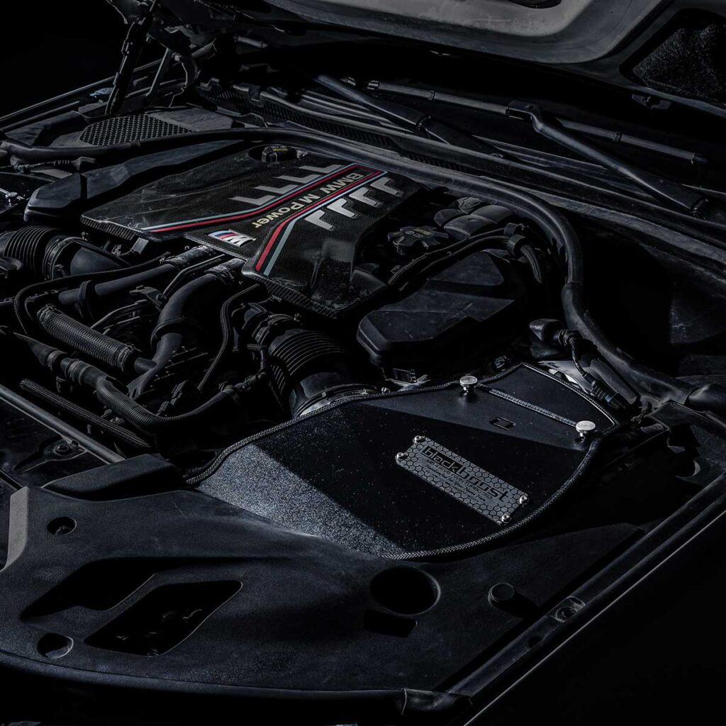 Cold Air Intake passend für BMW M5 M8 (F90 F91 F92 F93) S63  – BlackBoost
