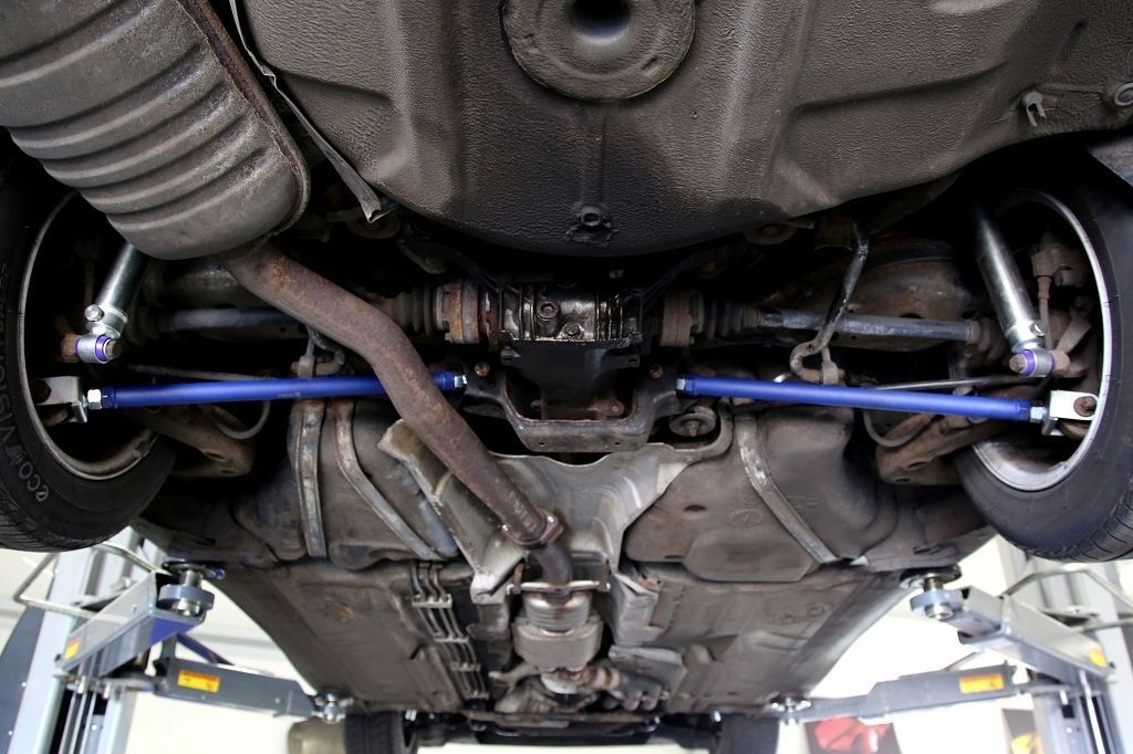 untere Zugstreben Set zur Sturzverstellung Hinterachse passend für BMW 3er (E36/E46), X3 (E83), Z1, Z4 (E85/E86)