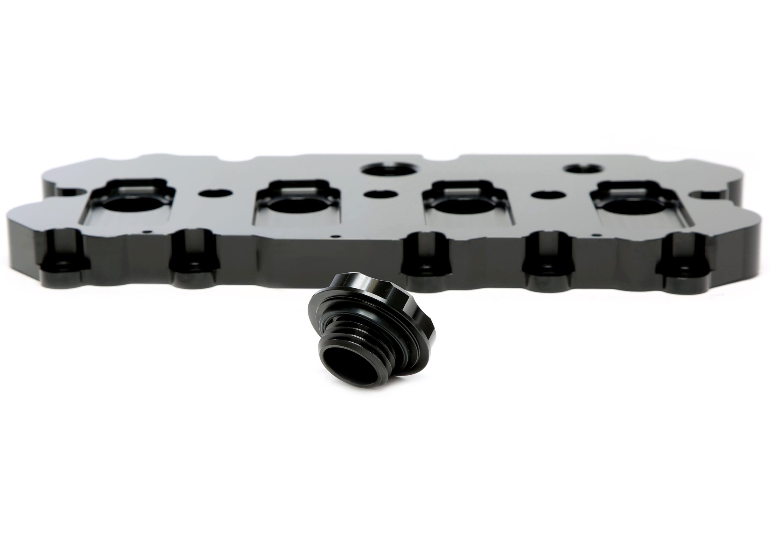 Alu gefräster Ventildeckel in schwarz passend für Audi / Seat / Skoda / VW der MQB-Plattform (EA113)