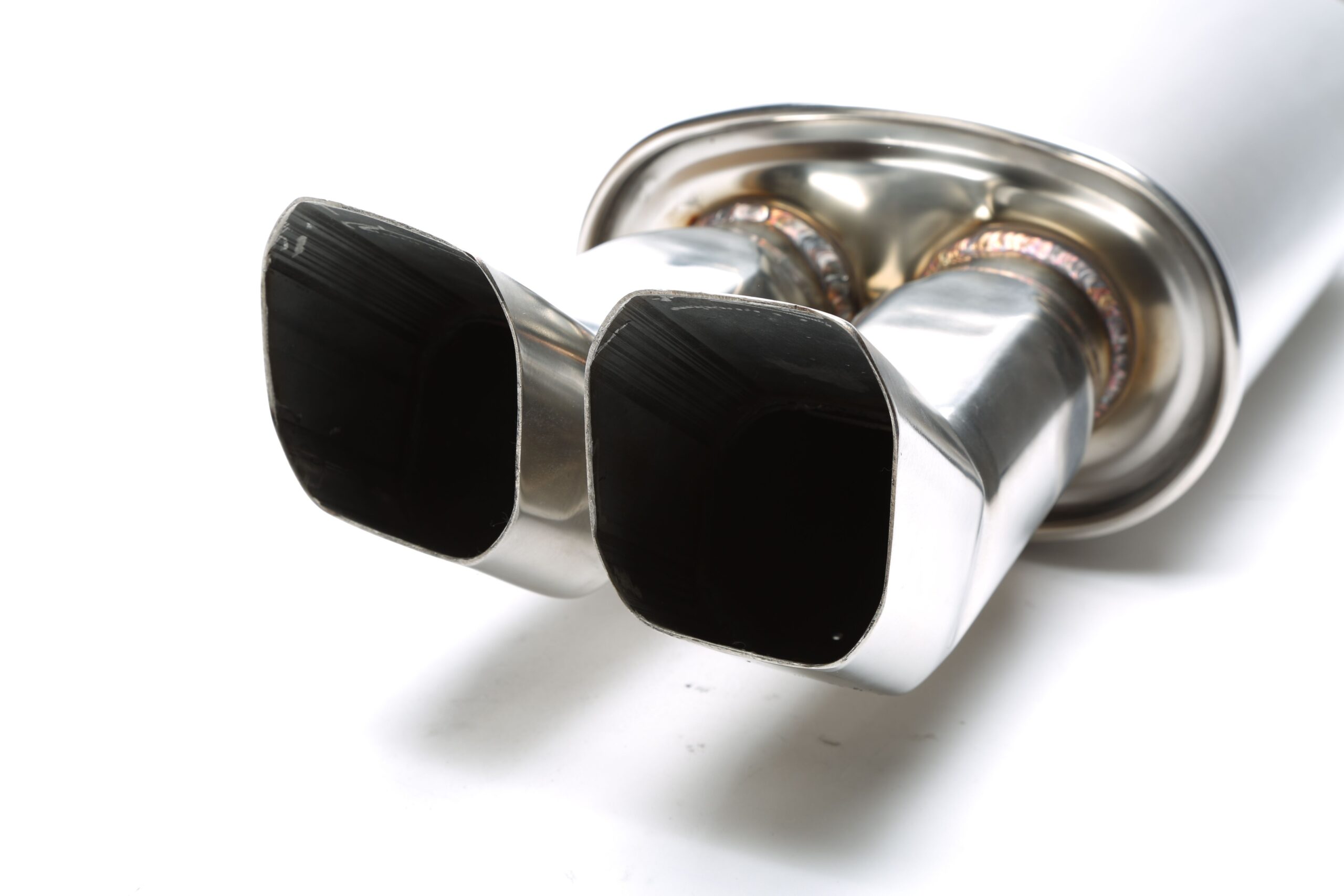 Edelstahl Sportendschalldämpfer universal 2 x 85 x 70mm DTM scharf